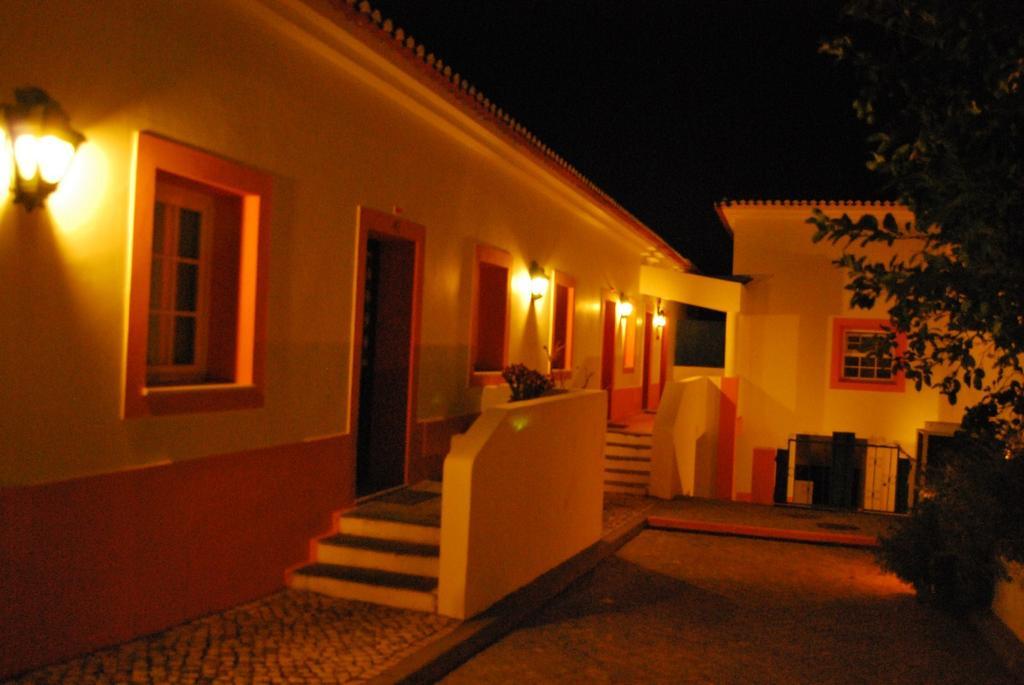 Отель Refugio Da Vila Портел Номер фото